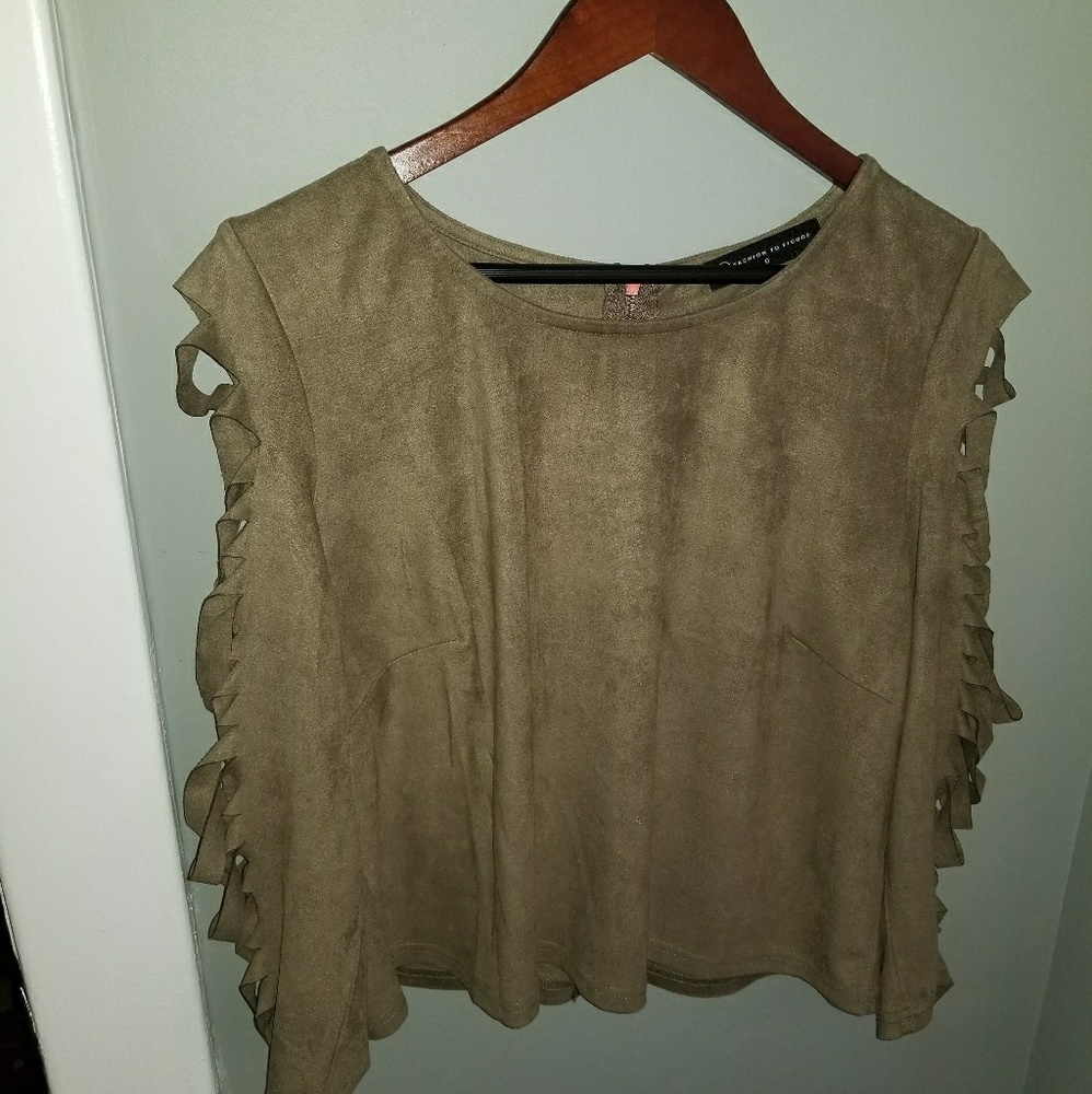 Fashion to Figure Blouse with sleeve detailing